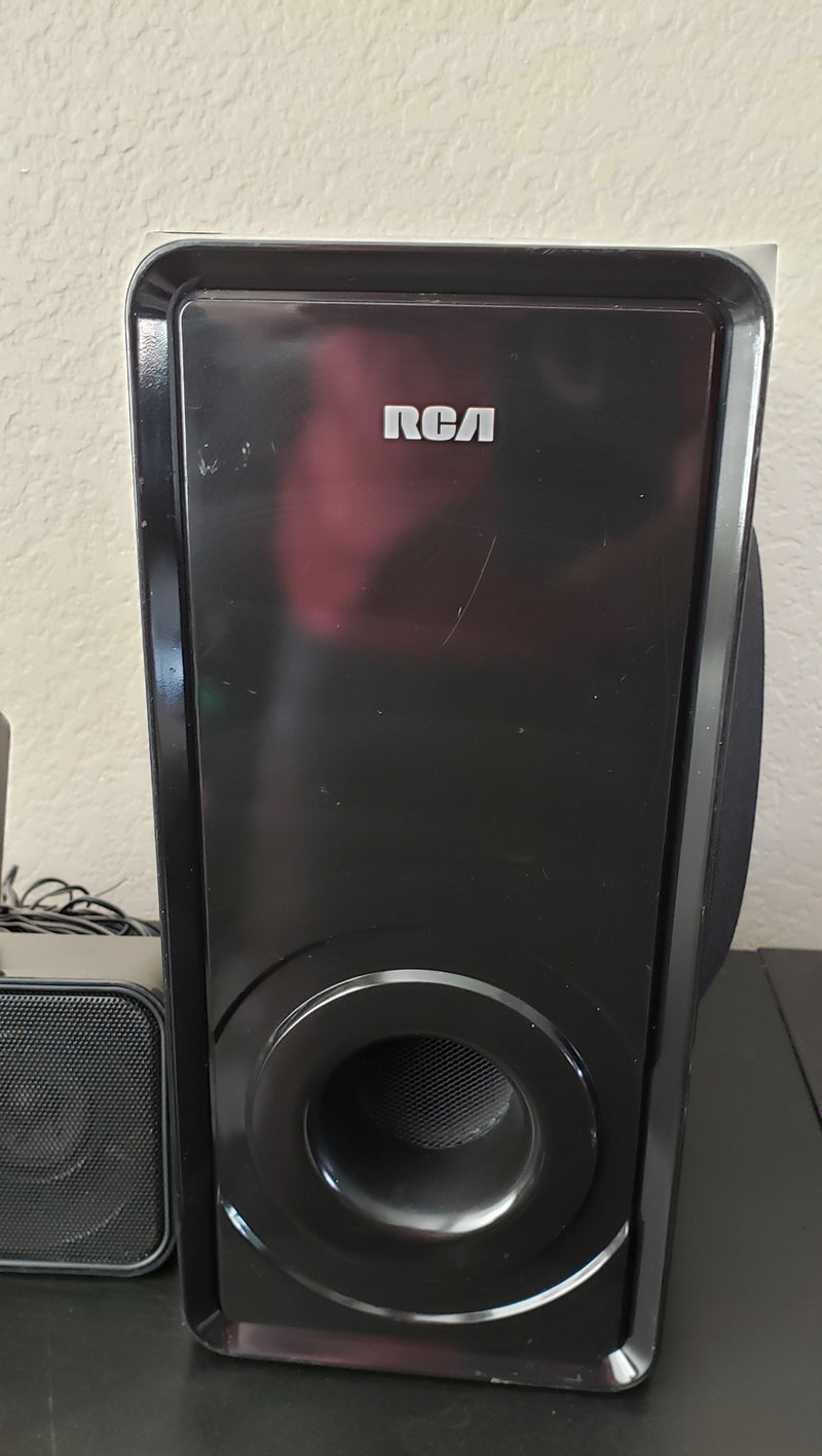 RCA Home Theatre RTD325W Surround Speakers and Subwoofer (Does NOT include DVD Player)