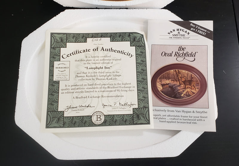 "Lamplight Inn" by Thomas Kinkade - Collector Plate