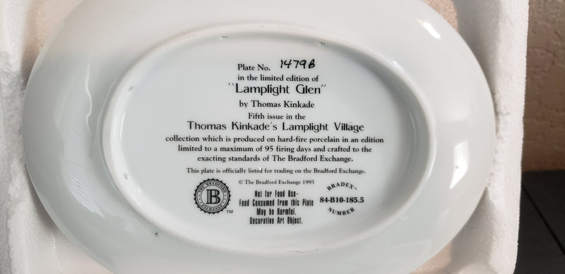 "Lamplight Glen" by Thomas Kinkade - Collector Plate