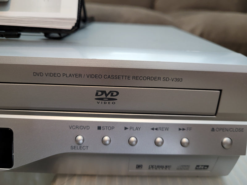 Toshiba SD-V393SU1 DVD VCR Combo Player VHS Video Cassette Recorder with Remote Control & Manual