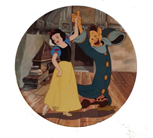 Snow White and the Seven Dwarfs "May I Have This Dance" Plate - Repeats4U